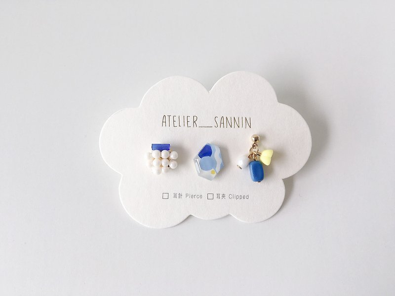 Hand-painted hand-sewn two-color hand earrings earrings/ear clips toward the white snow travel series - roll of clouds - Earrings & Clip-ons - Other Materials Blue