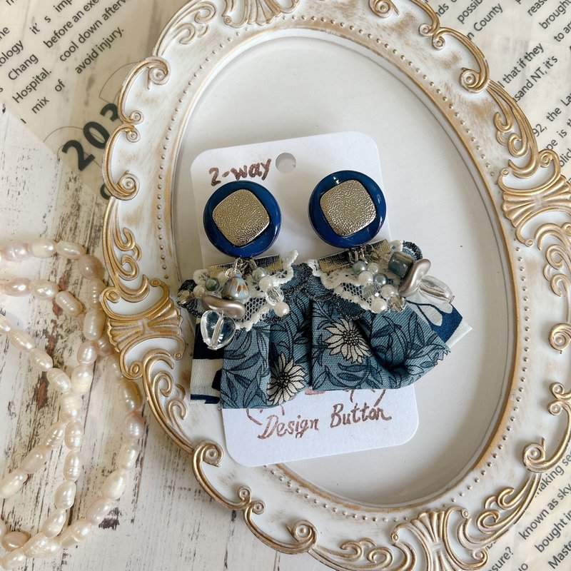 wow handmade 2-way Deep Sea Page Button × Lace Fabric Pleat Earrings - Earrings & Clip-ons - Other Materials 