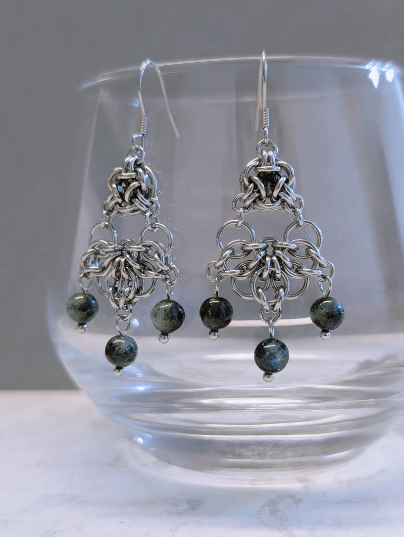 European style palace image kyanite stainless Stone Swarovski rhinestone earrings - ต่างหู - สแตนเลส สีเงิน