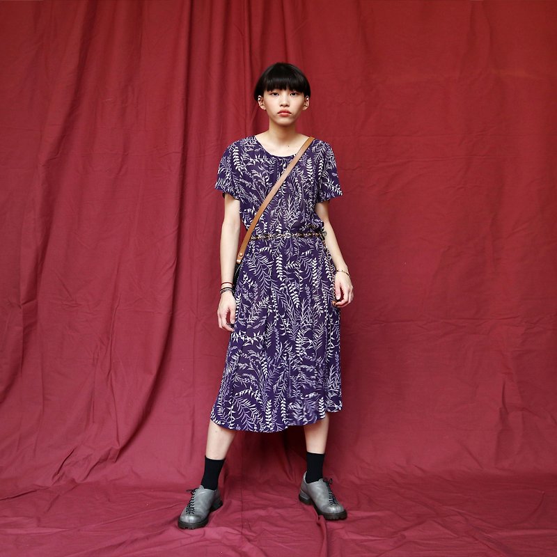 南瓜Vintage。古著圓領印花雪紡洋裝 - 洋裝/連身裙 - 其他材質 紫色
