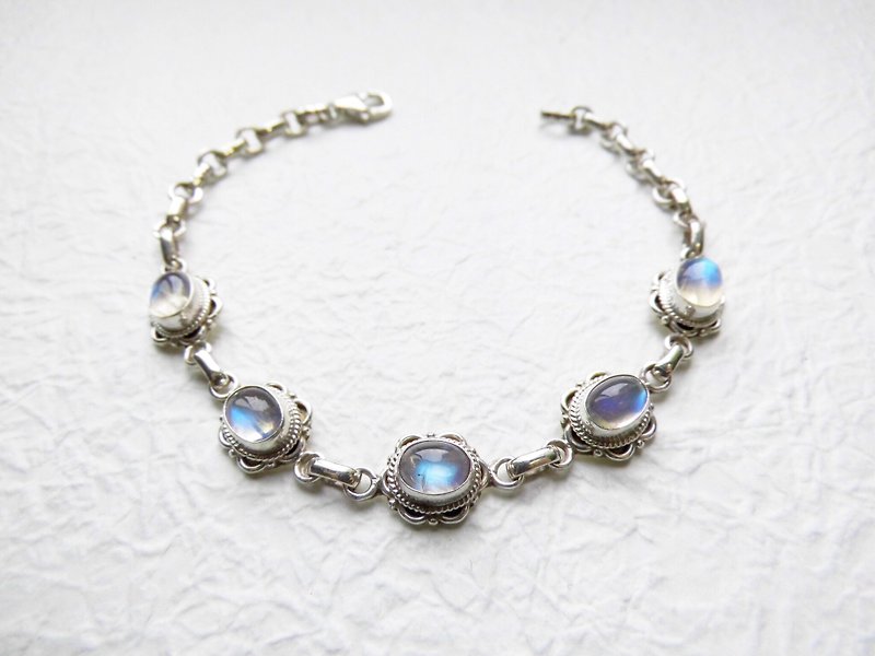 Moonstone 925 sterling silver bracelets flowers hand-inlaid mosaic made by hand in Nepal - Bracelets - Gemstone Blue