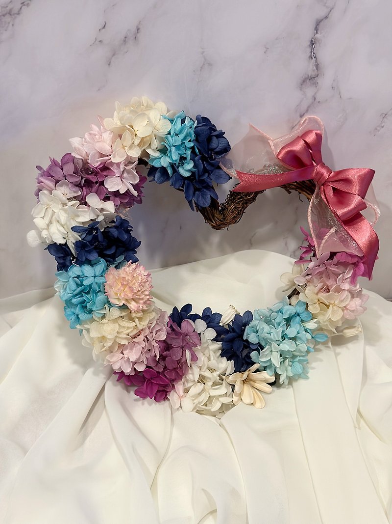 Love Immortal Hydrangea Wreath Ribbon Bow Decoration Gift Blessing Valentine's Day Decoration Marriage Proposal - ของวางตกแต่ง - พืช/ดอกไม้ สีน้ำเงิน