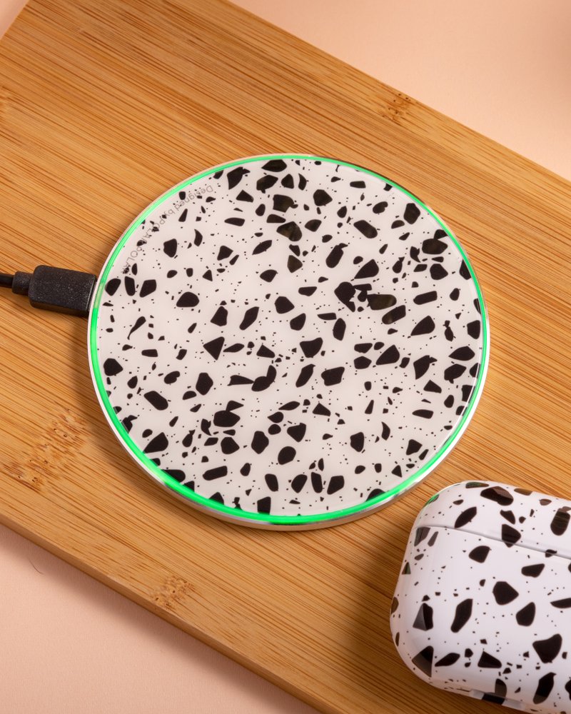 【客製化】白色石板街水磨石 無線充電盤 15W快充無線充電器 - 無線充電盤/板/座 - 鋁合金 