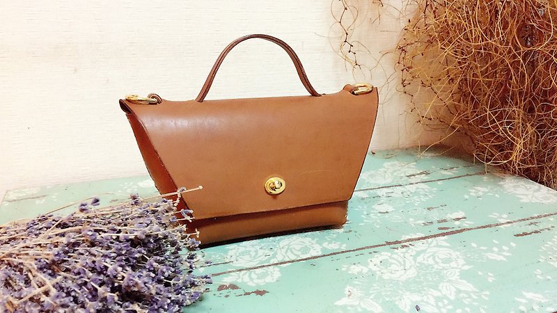 Dark brown leather handle bag - กระเป๋าถือ - หนังแท้ สีนำ้ตาล