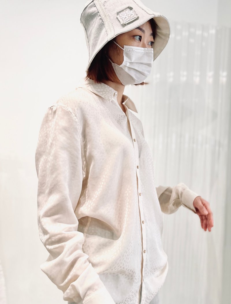 女版基本襯衫 - 女襯衫 - 聚酯纖維 白色