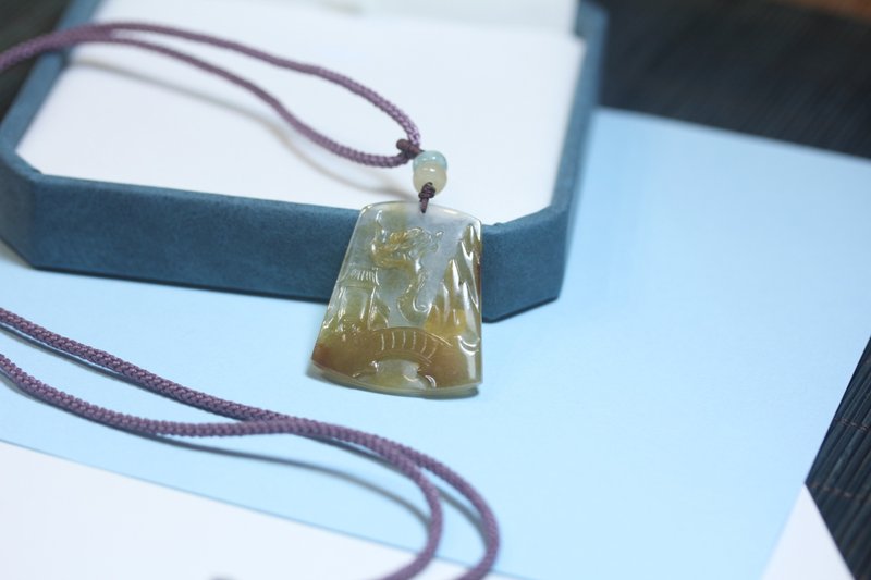 【Landscape Small Brand】Natural Jadeite Pendant\Excellent Small Necklace Plain Rope Pendant\Original - Necklaces - Jade Khaki