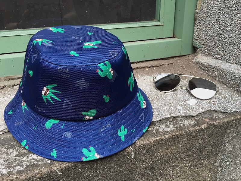 (Sold out) Fisheries Fisherman Cap - Cactus Fight - Deep Blue - หมวก - เส้นใยสังเคราะห์ สีน้ำเงิน