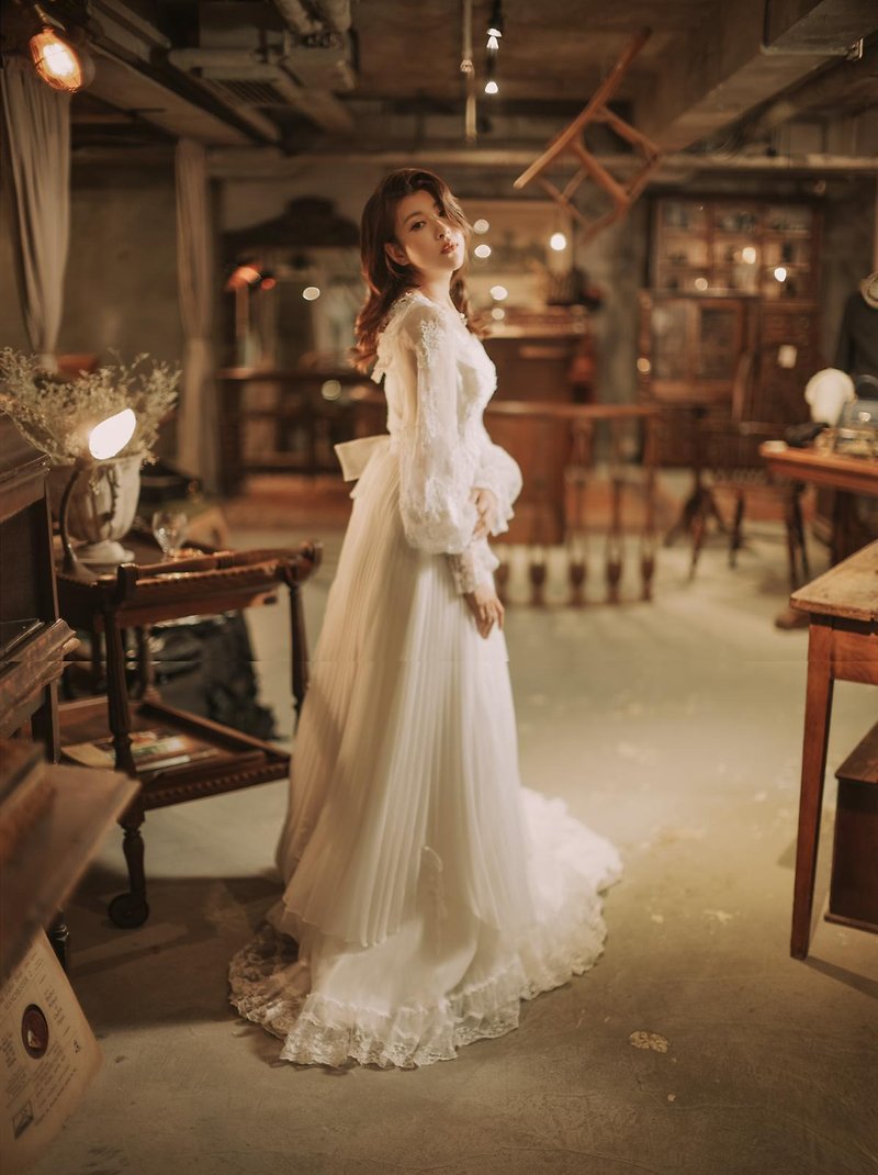 50s vintage long sleeve romantic wedding gown - ชุดราตรี - ผ้าฝ้าย/ผ้าลินิน ขาว