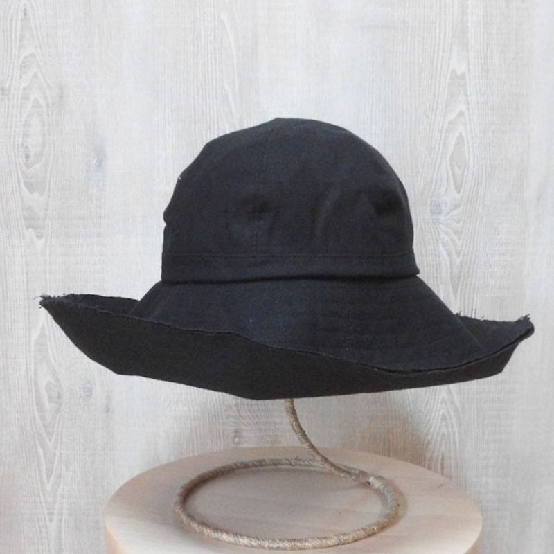 Wide Brim hat Even though casual feeling happy round calibration Perrine (brim wide hat) (PL1218Black) - Hats & Caps - Cotton & Hemp Black