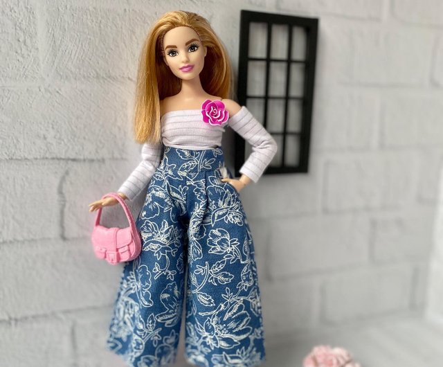 Curvy barbie doll cheap clothes