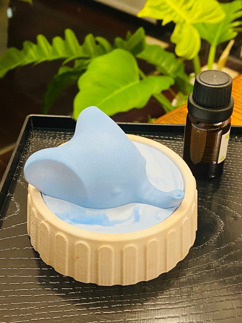 小象泡澡擴香石 Baby Elephant Aroma Stone - 香氛/精油/擴香 - 其他材質 藍色