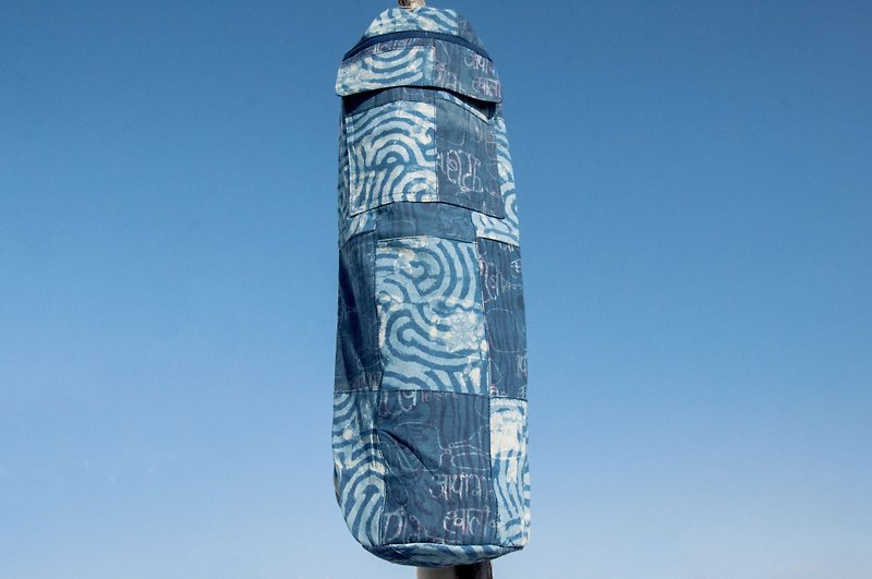 Handmade blue dyed yoga mat backpack/yoga bag/yoga bag/woven bag/woven bag-woodcut Sanskrit - Messenger Bags & Sling Bags - Cotton & Hemp Blue