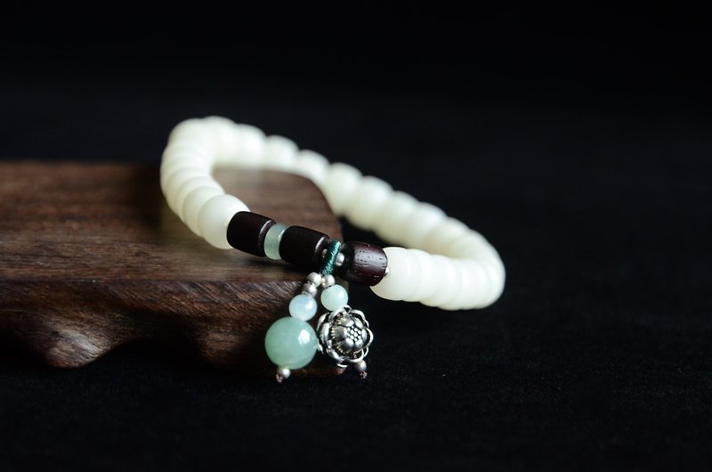 【Breeze】White Bodhi Bracelet - Bracelets - Wood White