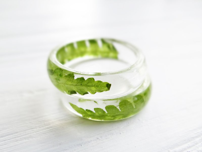 Clear ring Resin ring Fern ring Negative space Trendy rings Pressed dry flower - 戒指 - 植物．花 透明