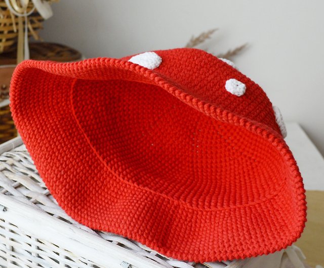 Crochet mushroom bucket hat aesthetic outfit Custom cute knit red