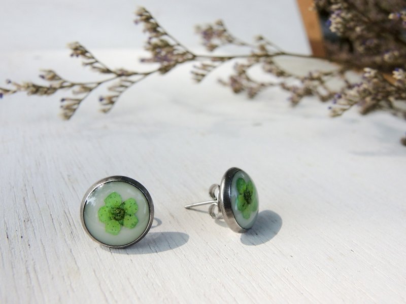 Real flowers earrings - Earrings & Clip-ons - Plants & Flowers Green