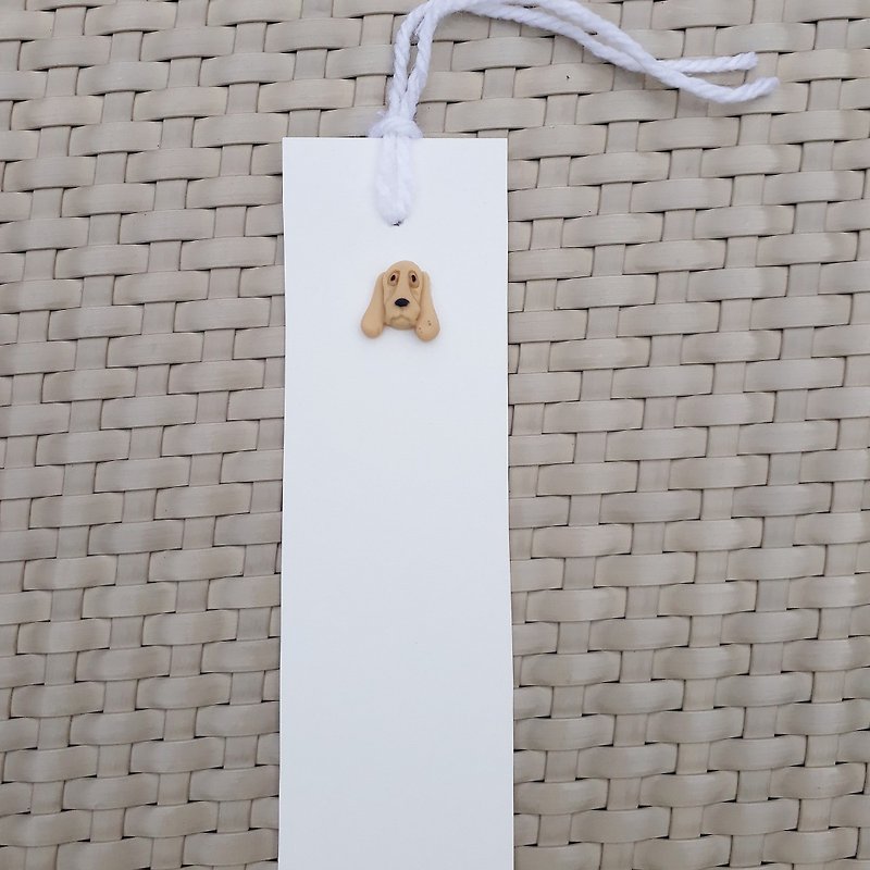 A bookmark with dog theme, brown color and can write greeting - 書籤 - 紙 白色