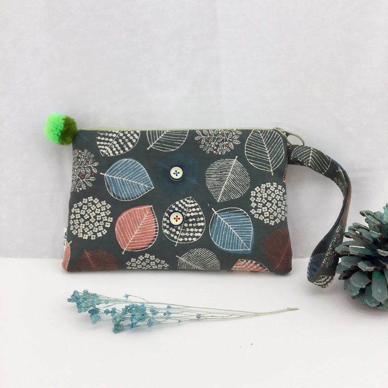 Elegant leaves - money / leisure card / mobile phone with one - Coin Purses - Cotton & Hemp 