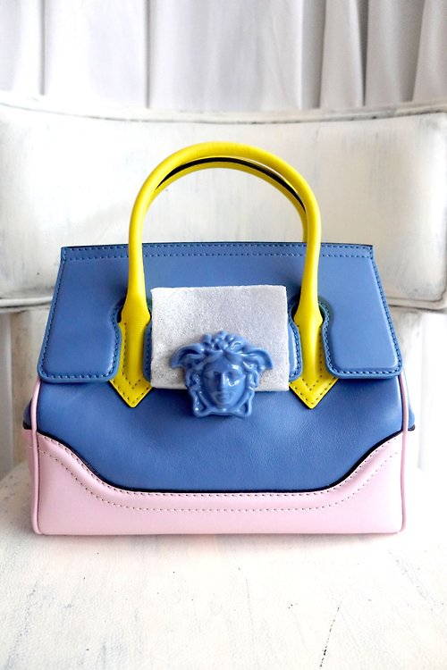 Travel Genius 中古店 意大利名牌Versace拼色牛皮藍色雕塑風美杜莎手提包斜跨包包手袋