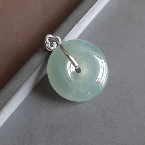 翡翠百貨 jade store 天然緬甸翡翠玉器 | 冰種平安扣吊墜 | 18k真金真鑽鑲嵌