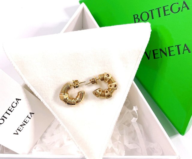 日本直送 中古美品】ボッテガヴェネタ BOTTEGAVENETA ピアス スレッド
