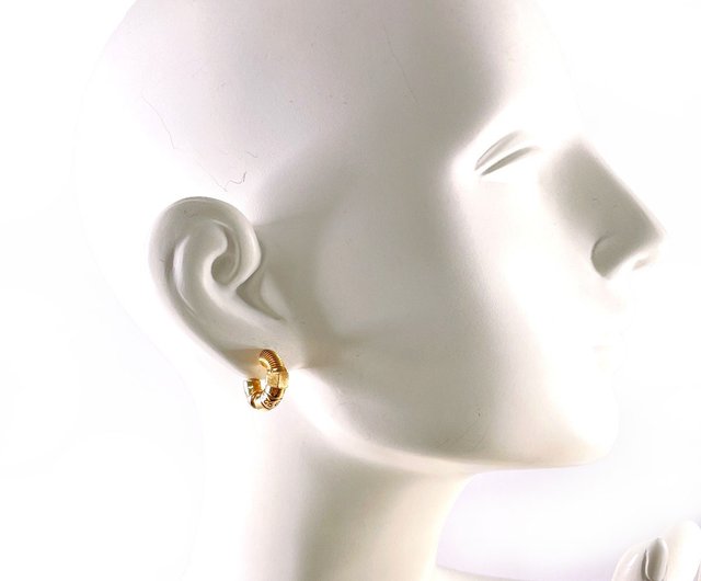 日本直送 中古美品】ボッテガヴェネタ BOTTEGAVENETA ピアス スレッド