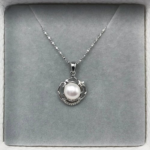 Soulrelle 珍珠館 。玫瑰我愛你。8mm淡水珍珠。天然鏡面珠光白。925純銀鋯石項鏈。