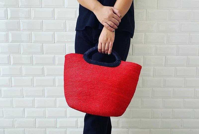 Sisal bag Red Tote - 手提包/手提袋 - 其他材質 紅色