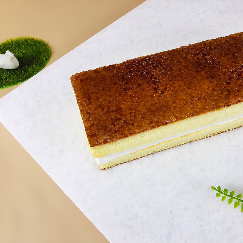 【1%bakery】焦糖雪融蛋糕 - 蛋糕/甜點 - 其他材質 金色
