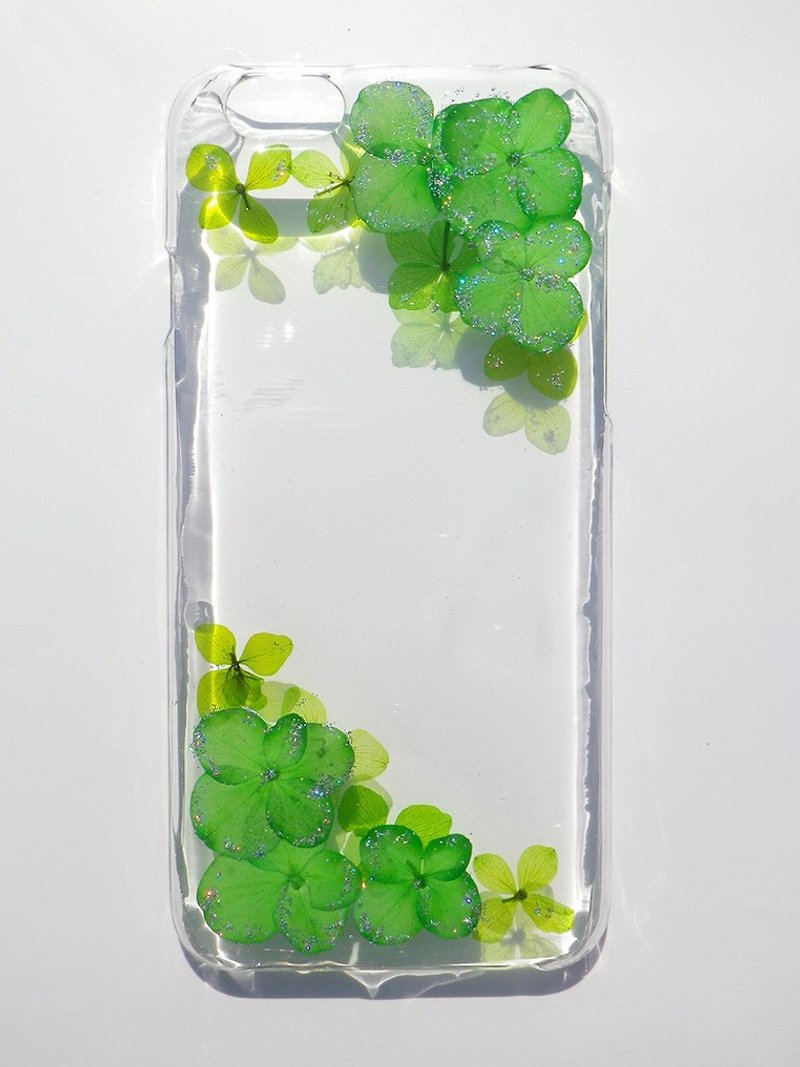 Anny's workshop hand-made pressed flower phone case, iphone 6 beautiful border (green), can be customized - เคส/ซองมือถือ - พลาสติก 