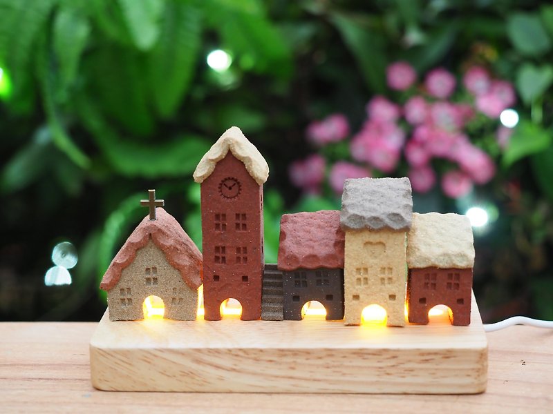 Handmade Ceramic House with Lighting, Set of 6 - Items for Display - Pottery Multicolor