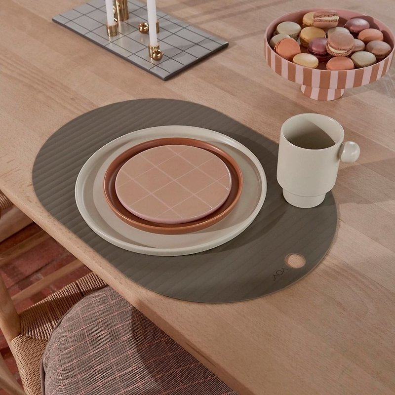 Oval Silicone Placemat/ Olive Green (2 in group) - Place Mats & Dining Décor - Silicone Multicolor