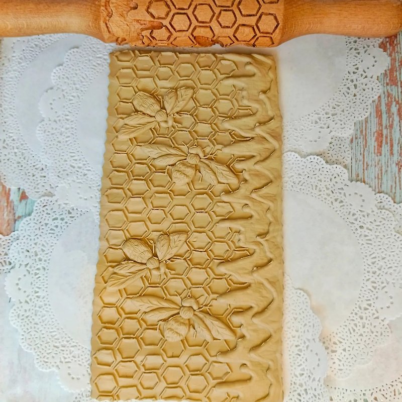 ミツバチ、クッキー麺棒、蜂ローリング、彫刻麺棒エンボス麺棒 - 調理家電 - 木製 ブラウン