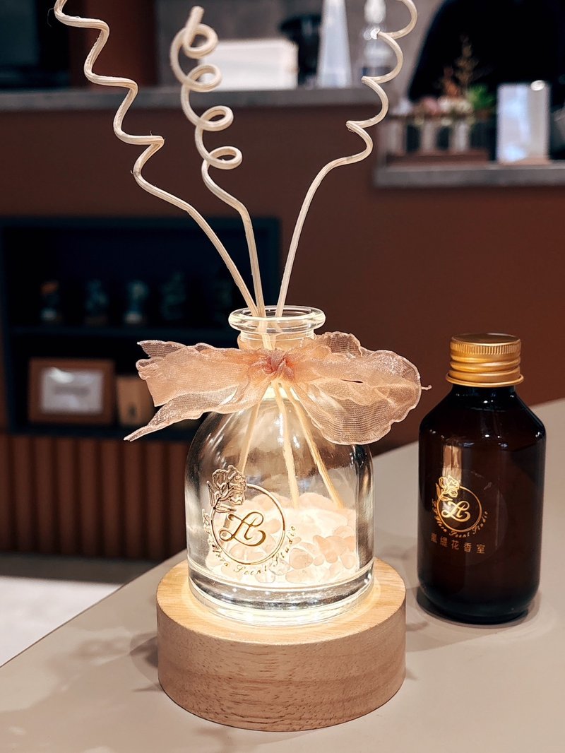Lan Ti Flora Scent 開運粉水晶擴香竹/生日禮物/母親節禮盒/精油 - 香氛/精油/擴香 - 玻璃 