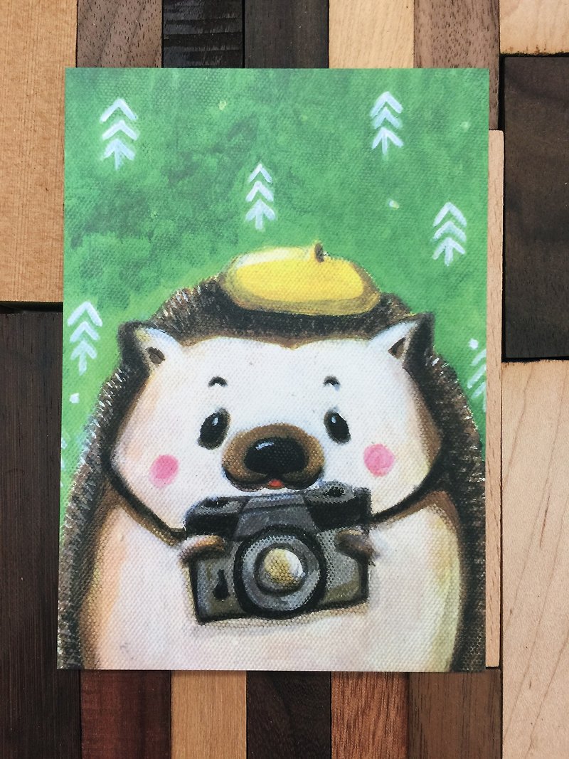 Mr. Hedgehog Who Loves Photographs-Animal Daily Series - การ์ด/โปสการ์ด - กระดาษ สีเขียว