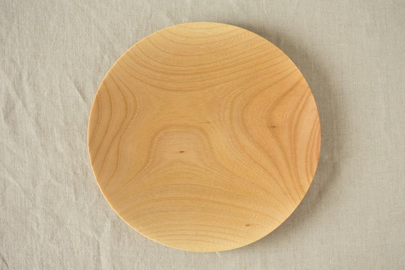 ろくろ挽きの木皿　欅（けやき）の木　24cm　04 - 碟子/醬料碟 - 木頭 卡其色