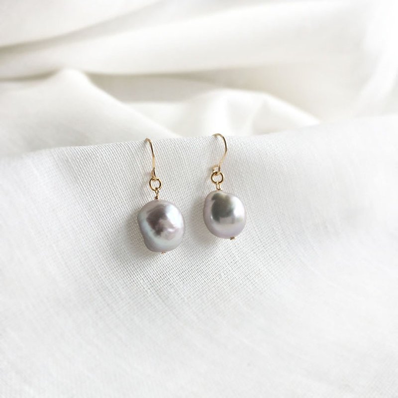 K14gf Baroque Gray Pearl Earrings - 耳環/耳夾/耳骨夾 - 珍珠 