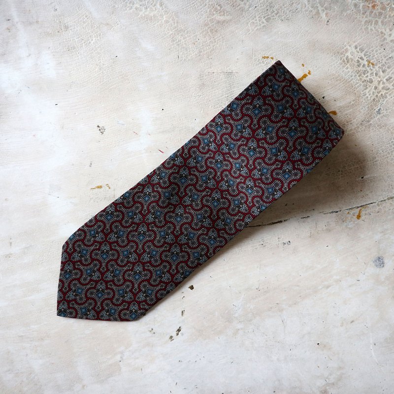 Pumpkin Vintage. Vintage French Yves Saint Laurent Senior Tie - เนคไท/ที่หนีบเนคไท - ผ้าไหม 