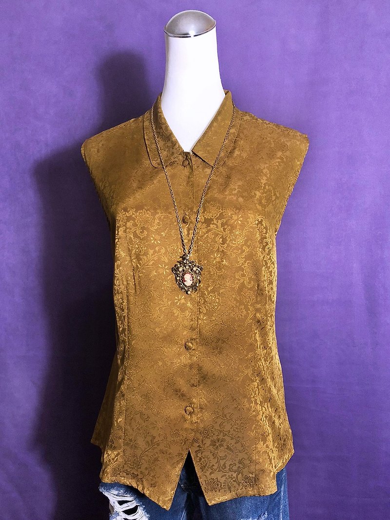 Classical textured sleeveless vintage shirt / brought back to VINTAGE abroad - เสื้อเชิ้ตผู้หญิง - เส้นใยสังเคราะห์ สีทอง