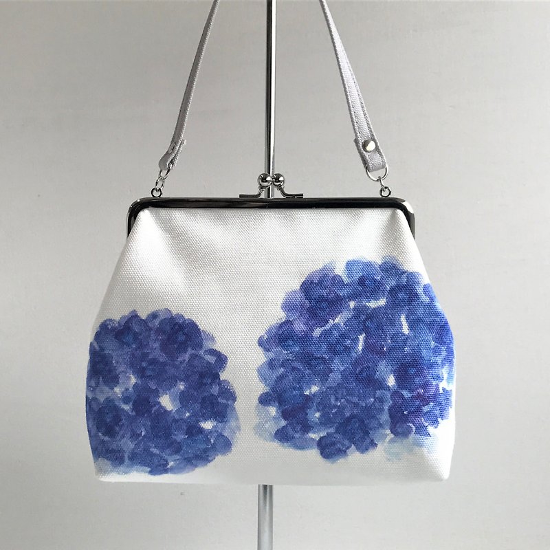 Japon Flower Machi Attached Pouch Bag Hydrangea - Handbags & Totes - Cotton & Hemp Blue