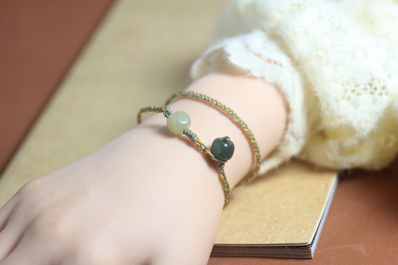 [Couple Bracelet] Natural Hetian Jade Irregular Shaped Bead Peace Art Bracelet - สร้อยข้อมือ - หยก สีเขียว