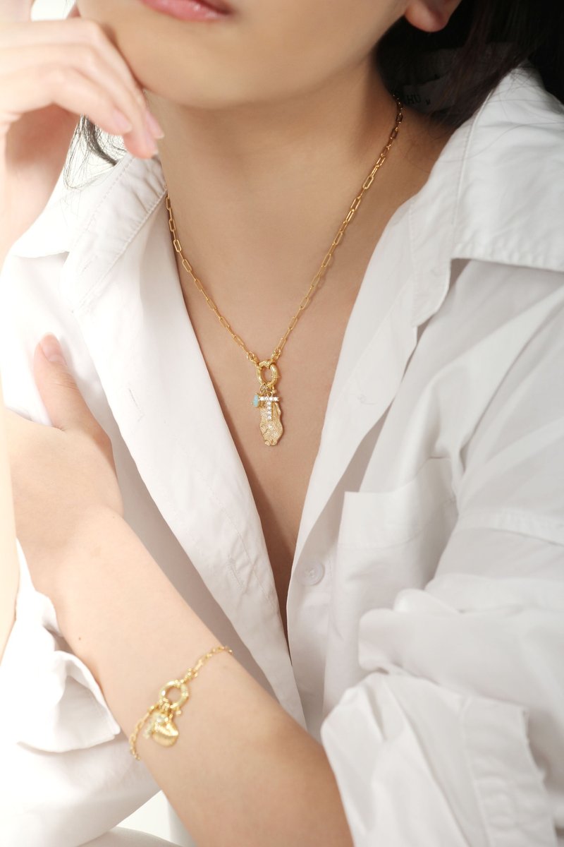 Chain Hoop Necklace with Charm - สร้อยคอ - เงินแท้ สีทอง