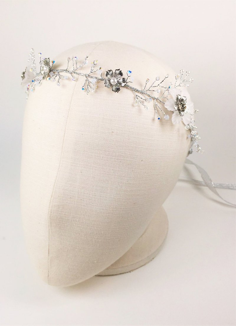 Bridal flower headpiece, Boho bridal floral accessory, Wedding crown. - Hair Accessories - Crystal 