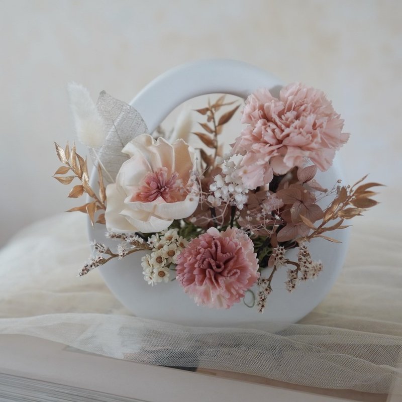 永生康乃馨陶瓷提籃桌花  5色系 - 擺飾/家飾品 - 植物．花 多色