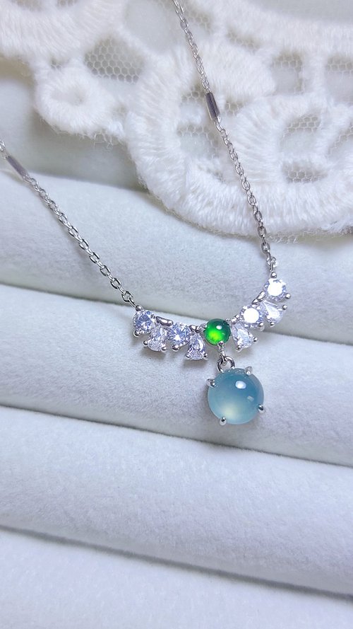 Luien路安翡翠 |財富女神鏈|A貨翡翠冰玻淡藍紫起膠蛋面6mm純銀鍍18k項鍊