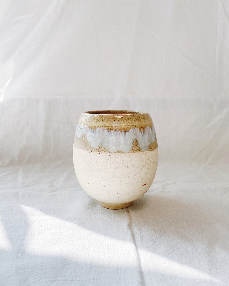 陶瓷手工 | 蛋殼花瓶器皿 - 花瓶/花器 - 陶 黃色