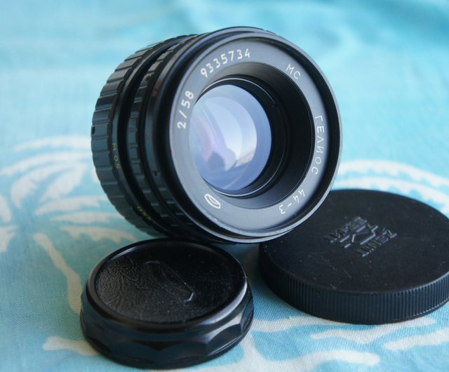 MC Helios-44-3 58mm f/2 lens for M42 Zenit Pentax Practica - ショップ  ussrvintagecameras カメラ - Pinkoi