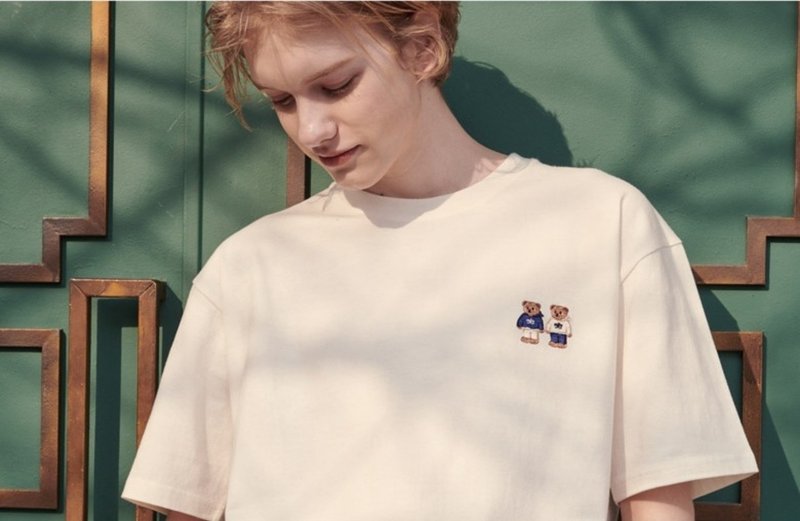 Ambler AS902 Over fit T-shirts Twinlook bear White 短袖t恤 - 女 T 恤 - 棉．麻 白色