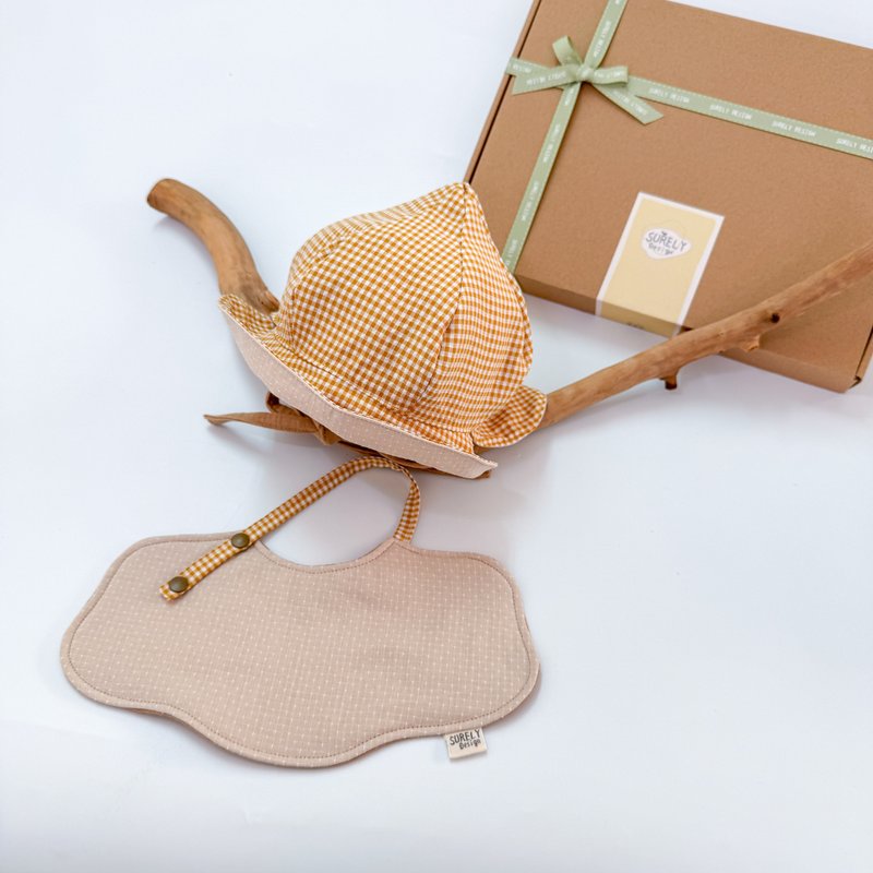 [Ready stock full moon gift box] Mushroom-like cloud double-sided strap fisherman hat + small button cloud pocket - Baby Gift Sets - Cotton & Hemp Khaki