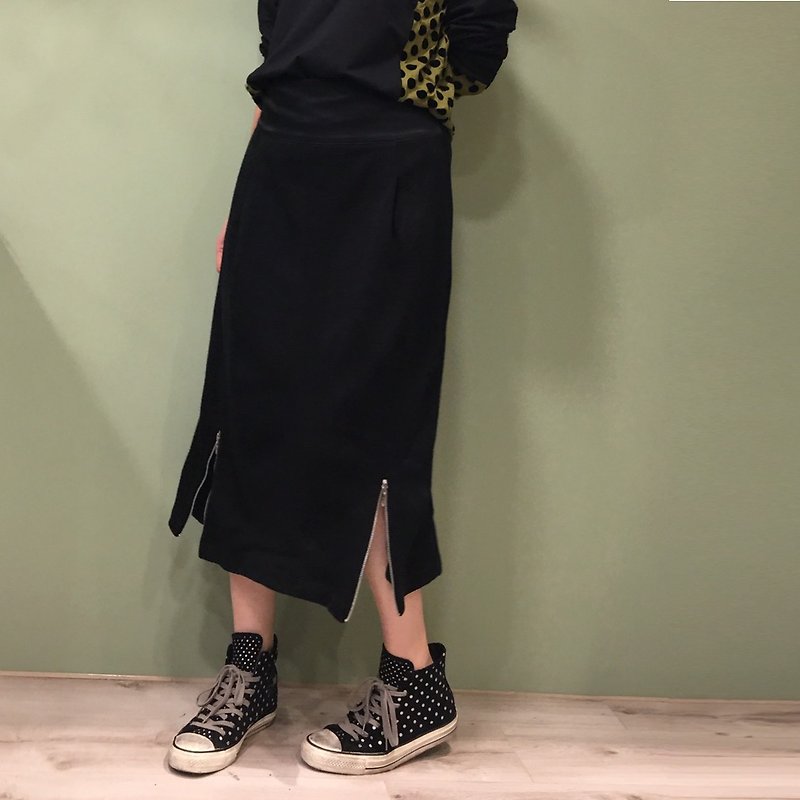 【Skirt】Double Zip Long Cotton Skirt_Black - Skirts - Cotton & Hemp Black